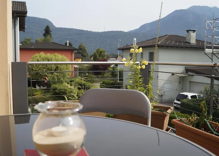 بيت ضيافة Casa Diana Locarno-cugnasco لوكارنو